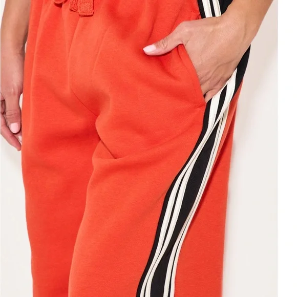 Adidas style Women's Orange Track Pants tall - Picture 3 of 3